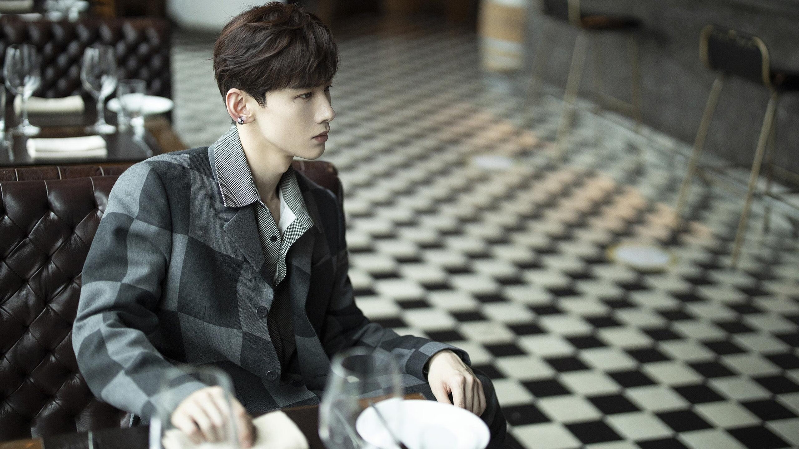 篮球场上的一波流与非洲大陆的闪电战，从NBA季后赛到南非外交的决胜时刻